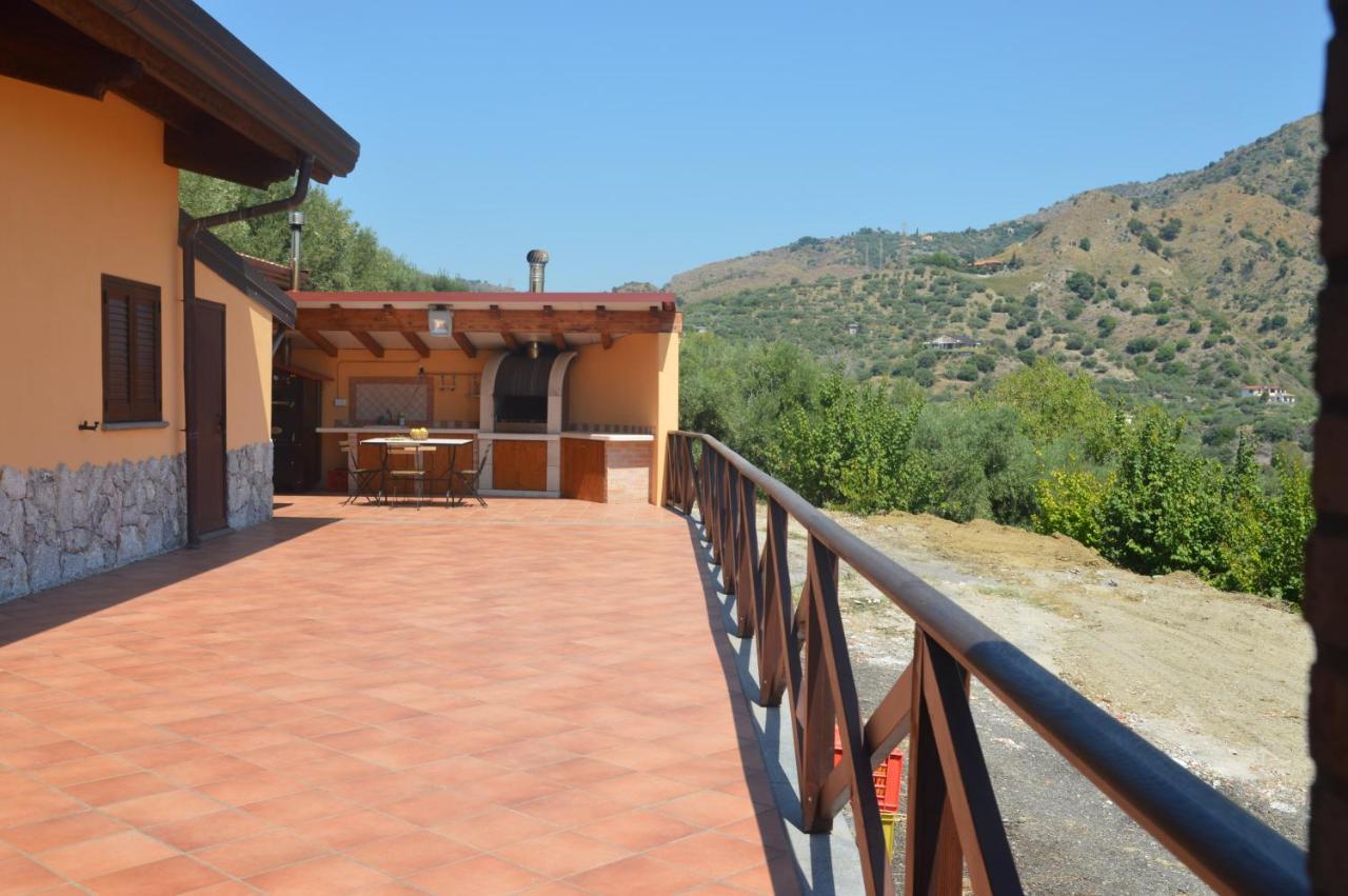 Villa Da Campo Giardini Naxos Exterior foto